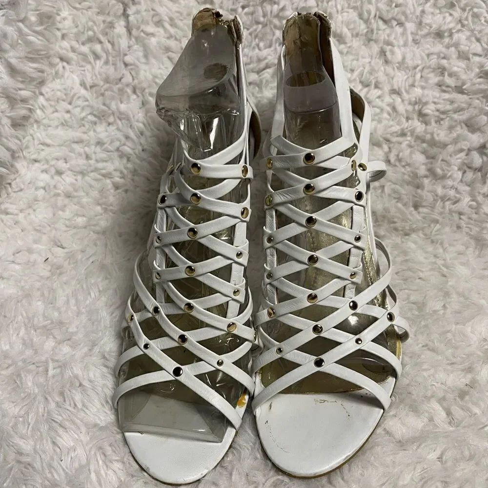 Nine West leather White Strappy heels Sandals gold tone studs accents SZ10